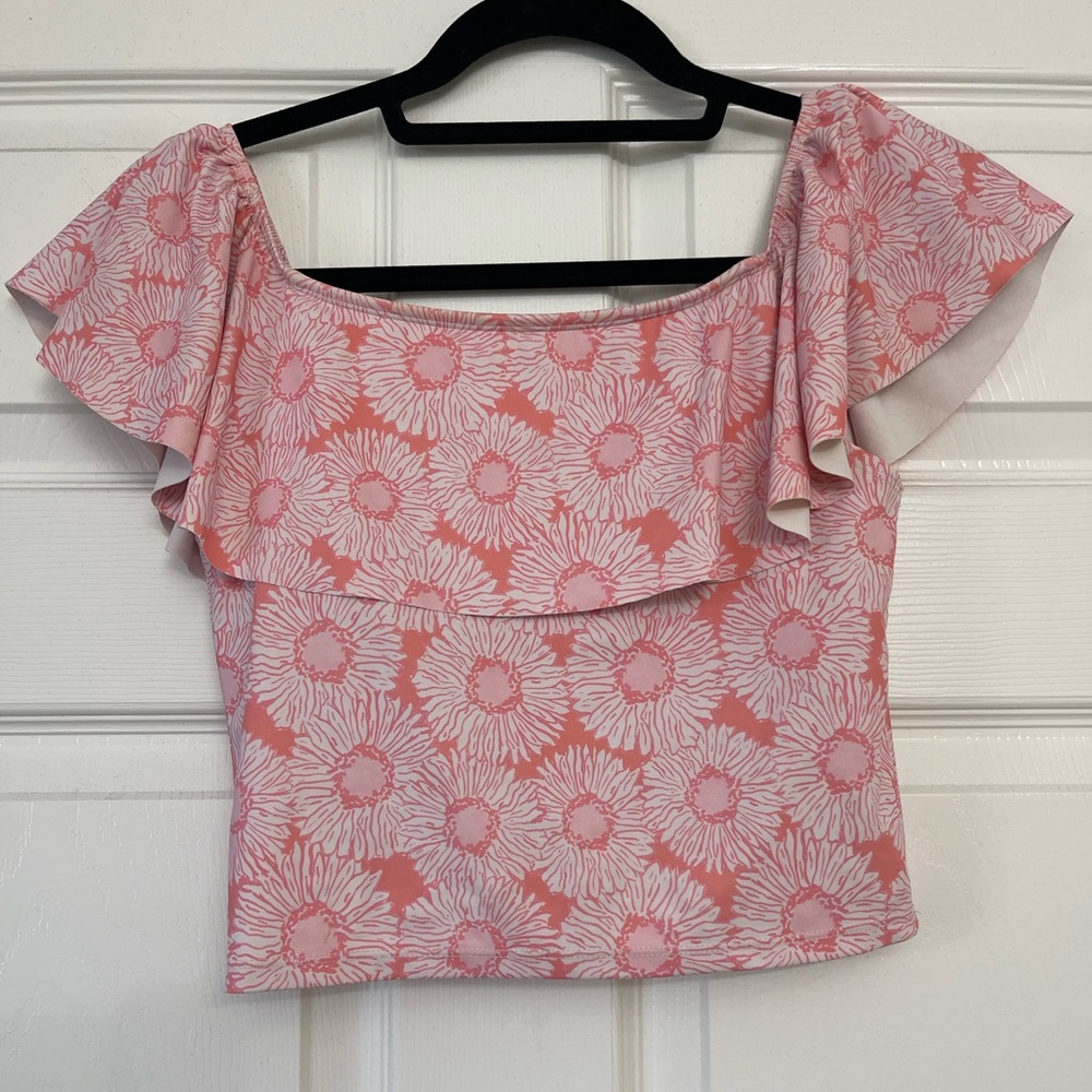 Kortni Jeane Pink Daisies Ruffle Around Top | Size Small